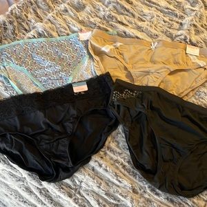 NWT hipster panties